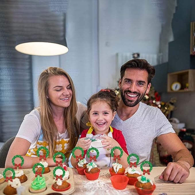 24Pcs Christmas Wreath Cupcake Toppers Glitter Red Green Christmas Garland Cupcake Picks for New Year Baby Shower Birthday Party Decoration