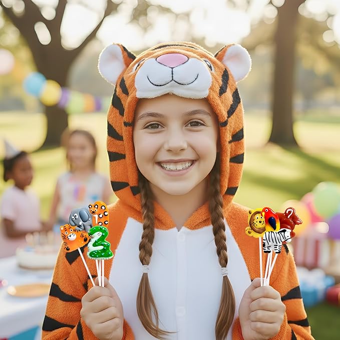 Safari Wildlife-themed Lollipops 24 Ct with 8 Animals Shapes & Fruit Flavors, Individually Wrapped Suckers for Zoo Birthday Party Candies, Earth Day, Christmas Stocking Stuffers, Wildlife Conservation