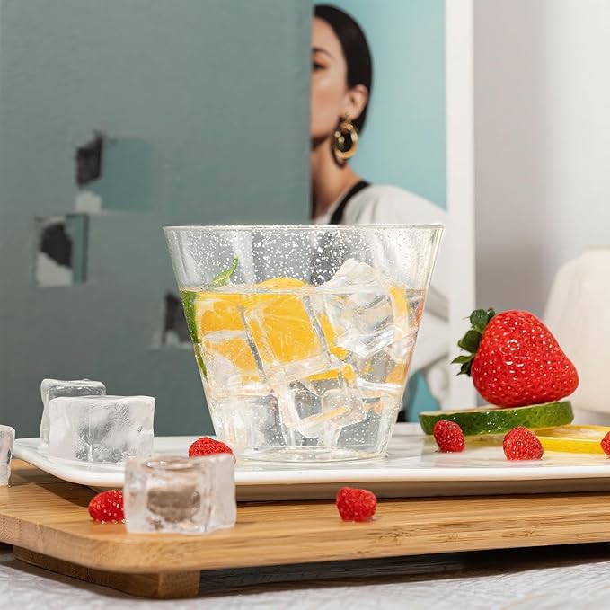 I00000 9oz 200 Pack Silver Plastic Cups, 9 Ounce Plastic Wine Cups with Silver Glitter Design, Fancy Wedding Cup, Cocktail Disposable Cup, Perfect for Parties, Wedding and Festival Events