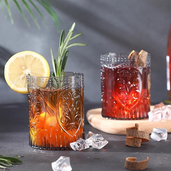 12 Plastic Vintage Drinking Glasses 8.5oz Stemless Retro Embossed Wine Glasses Shatterproof Reusable Cups for Baby Shower Wedding Reception Grand Event Party (Black)