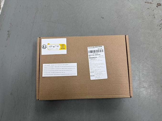 NEBURORA 64 Pcs Balls Cake Toppers and Leaves Decoration Set Mini Balloons for Cake Decorating Supplies Balls Cake decorations for Baby Shower Cake Toppers Birthday Cake Decorations (Green Gold）