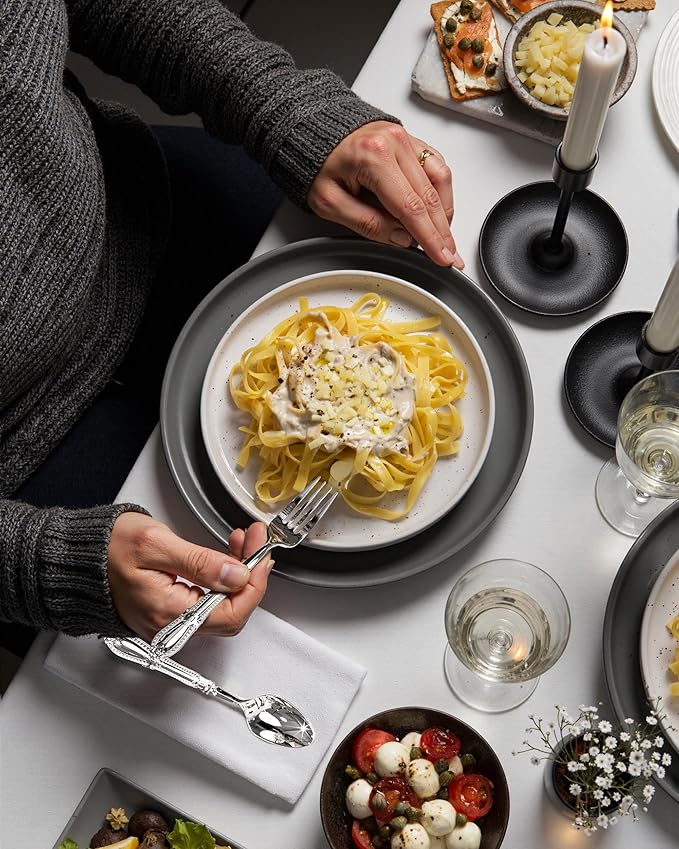 Nervure 300PCS Silver Plastic Silverware - Heavy Duty Disposable Cutlery Set,Luxury Silver Plastic Utensils include 100Pcs Forks, 100Pcs Spoons, 100pcs Knives Perfect for Wedding,Party,Daily Use