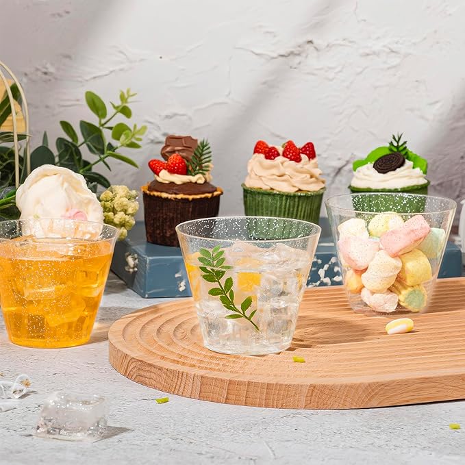 I00000 9oz 200 Pack Silver Plastic Cups, 9 Ounce Plastic Wine Cups with Silver Glitter Design, Fancy Wedding Cup, Cocktail Disposable Cup, Perfect for Parties, Wedding and Festival Events