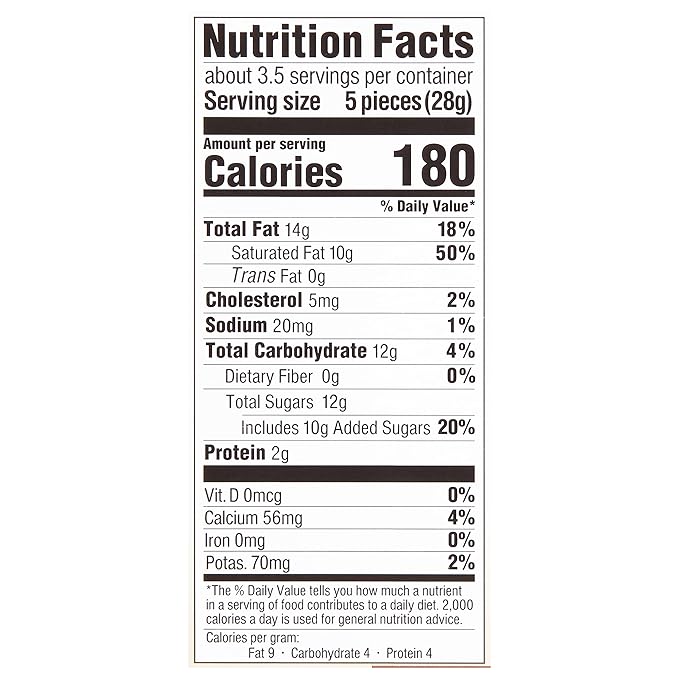 Lindt LINDOR White Chocolate Truffle Bar, White Chocolate Candy with Smooth, Melting Truffle Center, 3.5 oz. Bar (12 Pack)